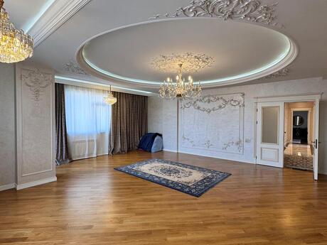 4 otaqlı yeni tikili - 8 Noyabr m. - 185 m²