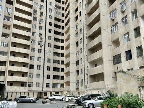 Elan №5722901 - Bakı, Binəqədi r., 4 otaqlı, 204 m², 3/16 mərtəbə