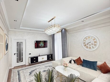 3 otaqlı yeni tikili - Şah İsmayıl Xətai m. - 125 m²