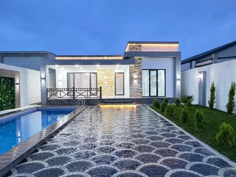 4 otaqlı həyət evi/bağ evi - Şüvəlan q. - 150 m²
