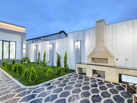 4 otaqlı həyət evi/bağ evi - Şüvəlan q. - 150 m²