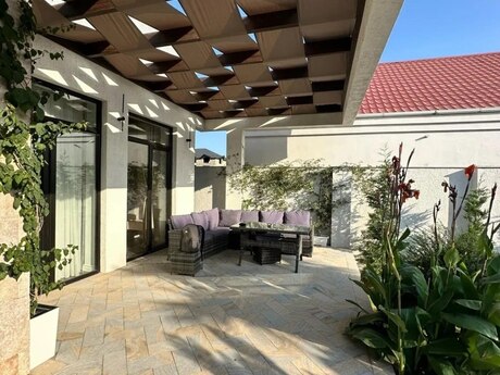 4 otaqlı həyət evi/bağ evi - Mərdəkan q. - 250 m²