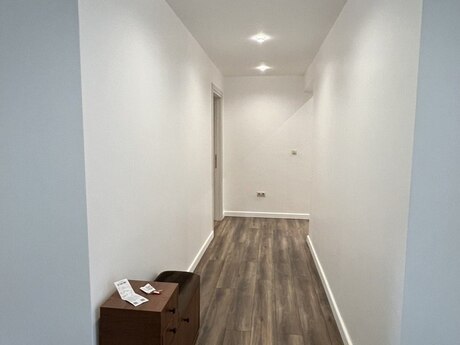 2-комн. новостройка - Насиминский  р. - 90 м²