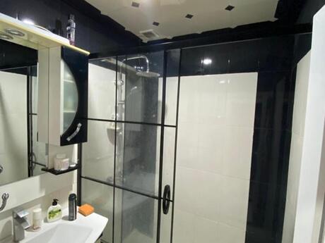 2-комн. вторичка - м. Мемар Аджеми - 45 м²