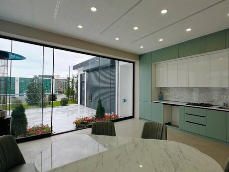 4 otaqlı həyət evi/bağ evi - Mərdəkan q. - 250 m²