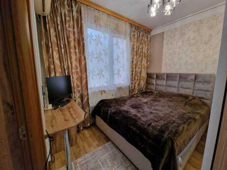 2 otaqlı köhnə tikili - Memar Əcəmi m. - 44 m²
