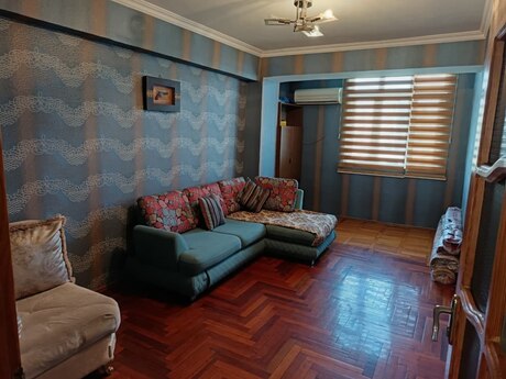 3 otaqlı köhnə tikili - Yasamal r. - 100 m²