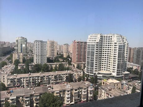 Объявление №5724926 - Баку, м. Элмляр Академиясы, 4-комн., 177 м², 15/19 этаж