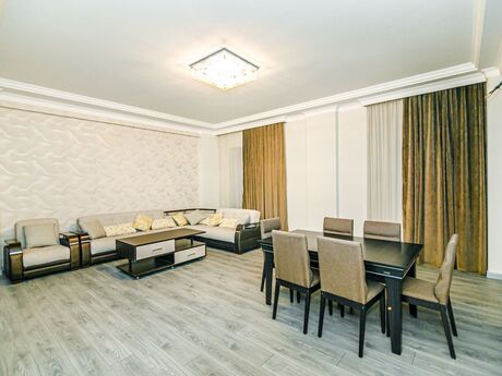 Elan №5725171 - Bakı, İçəri Şəhər m., 3 otaqlı, 120 m², 8/12 mərtəbə