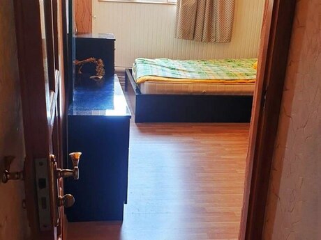 2 otaqlı köhnə tikili - Yeni Yasamal q. - 45 m²