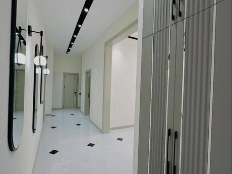4 otaqlı həyət evi/bağ evi - Bilgəh q. - 200 m²