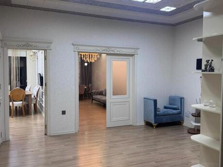 4 otaqlı yeni tikili - 28 May m. - 150 m²