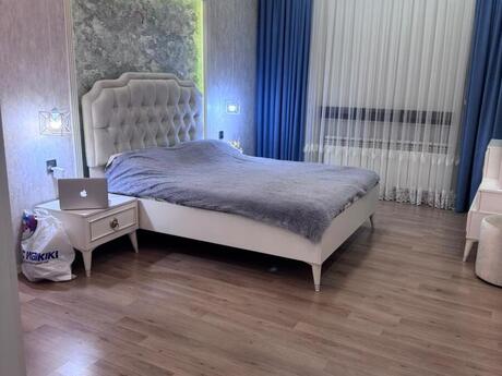 4 otaqlı yeni tikili - 28 May m. - 150 m²