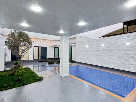 4 otaqlı həyət evi/bağ evi - Şüvəlan q. - 150 m²