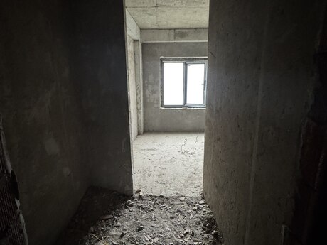 5 otaqlı yeni tikili - Ağ şəhər q. - 253 m²