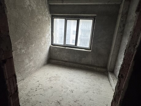 5 otaqlı yeni tikili - Ağ şəhər q. - 253 m²