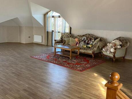 10 otaqlı həyət evi/bağ evi - Sumqayıt - 400 m²