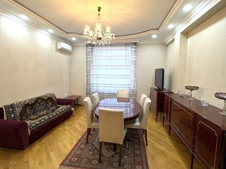 2 otaqlı yeni tikili - Azadlıq Prospekti m. - 80 m²