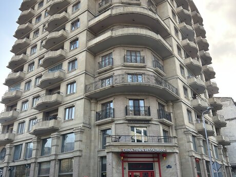 4 otaqlı yeni tikili - Sahil m. - 202 m²