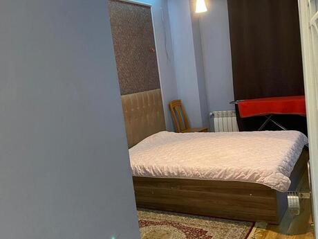 2 otaqlı yeni tikili - 8 Noyabr m. - 65 m²