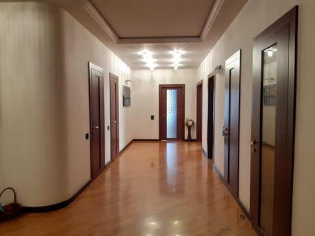 5 otaqlı yeni tikili - 28 May m. - 270 m²