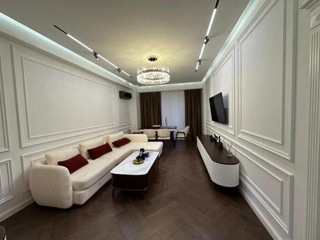 2 otaqlı mənzil, 86 m², Şah İsmayıl Xətai: 345 000 ₼ 5