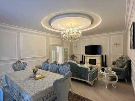 6 otaqlı həyət evi/bağ evi - Xətai r. - 600 m²