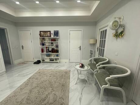 3 otaqlı yeni tikili - Elmlər Akademiyası m. - 150 m²