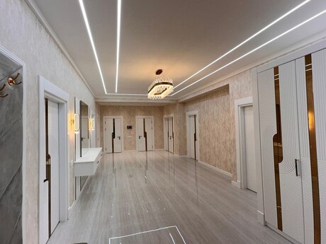5 otaqlı yeni tikili - Şah İsmayıl Xətai m. - 204 m²