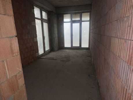 4 otaqlı yeni tikili - Koroğlu m. - 202 m²