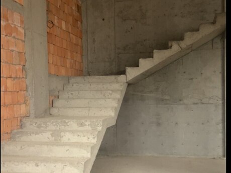 Obyekt - Ağ şəhər q. - 156 m²