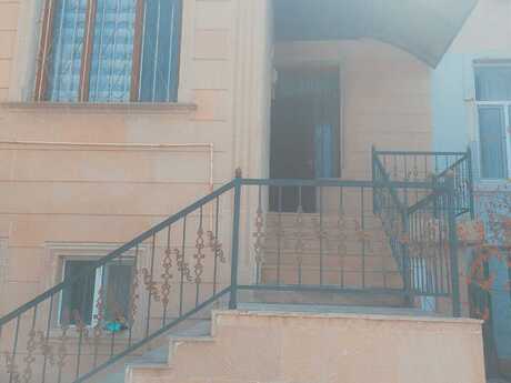 7 otaqlı həyət evi/bağ evi - Azadlıq Prospekti m. - 320 m²