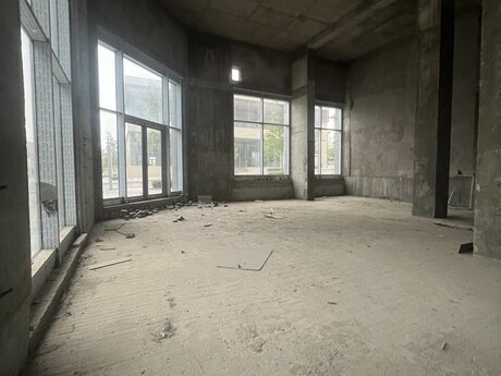 Obyekt - Ağ şəhər q. - 170 m²