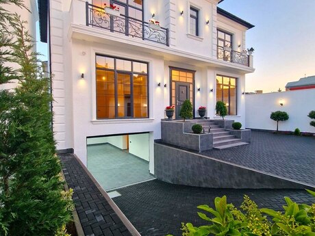 7-комн. дом/дача - пос. Бадамдар - 450 м²