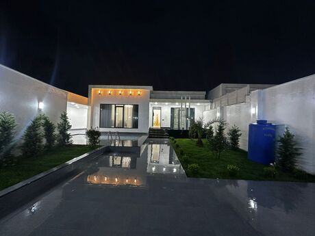 4 otaqlı həyət evi/bağ evi - Şüvəlan q. - 150 m²