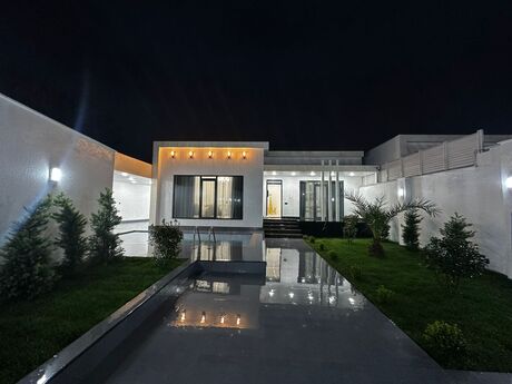 4 otaqlı həyət evi/bağ evi - Şüvəlan q. - 150 m²
