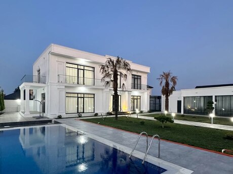 6 otaqlı həyət evi/bağ evi - Mərdəkan q. - 400 m²