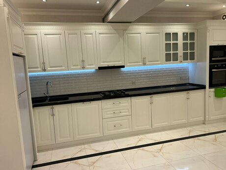 4 otaqlı yeni tikili - Həzi Aslanov m. - 136 m²