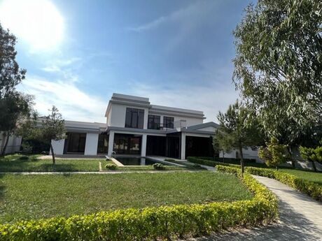 6 otaqlı həyət evi/bağ evi - Mərdəkan q. - 255 m²