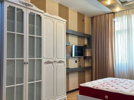 3 otaqlı mənzil, 120 m², 28 May: 340 000 ₼ 3
