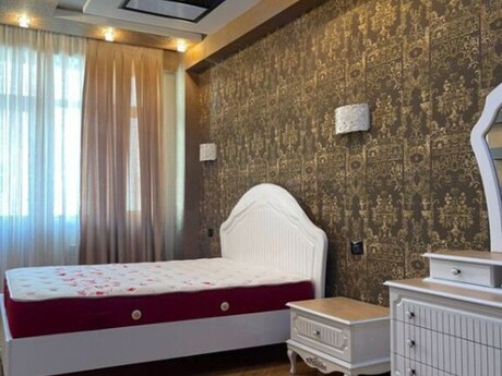 3 otaqlı mənzil, 120 m², 28 May: 340 000 ₼ 4