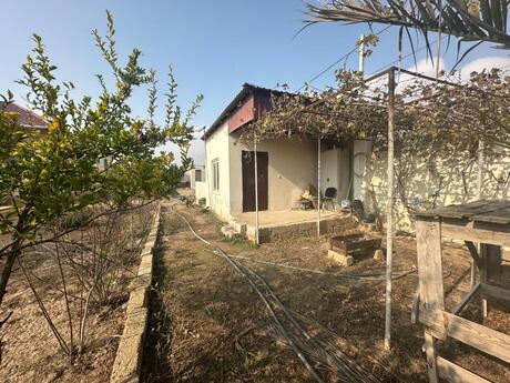 House with Garden, Villa For Sale