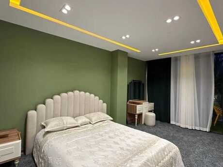 4 otaqlı həyət evi/bağ evi - Mərdəkan q. - 200 m²