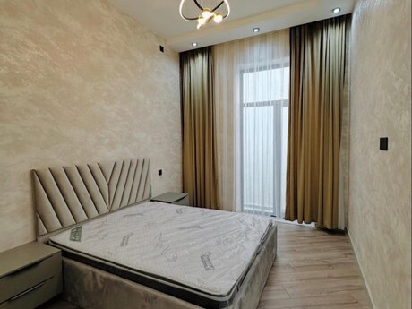 House with Garden, Villa For Rent