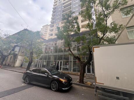 Elan №5711246 - Bakı, Nərimanov r., 940 m²