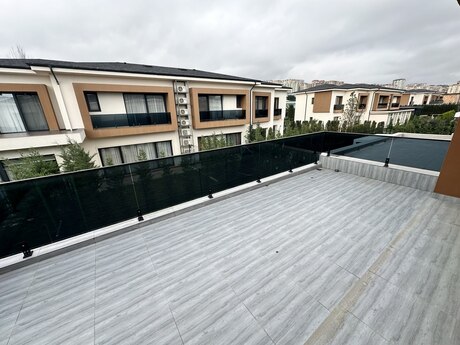 4 otaqlı həyət evi/bağ evi - Yasamal q. - 200 m²