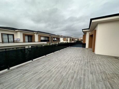 5 otaqlı həyət evi/bağ evi - Yasamal q. - 300 m²