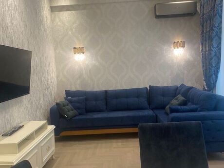 Elan №5730712 - Bakı, Nərimanov r., 2 otaqlı, 93 m², 7/18 mərtəbə