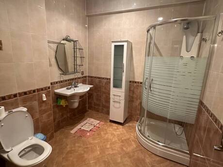 3 otaqlı yeni tikili - Şah İsmayıl Xətai m. - 116 m²