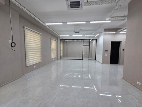 Obyekt - Ağ şəhər q. - 95 m²